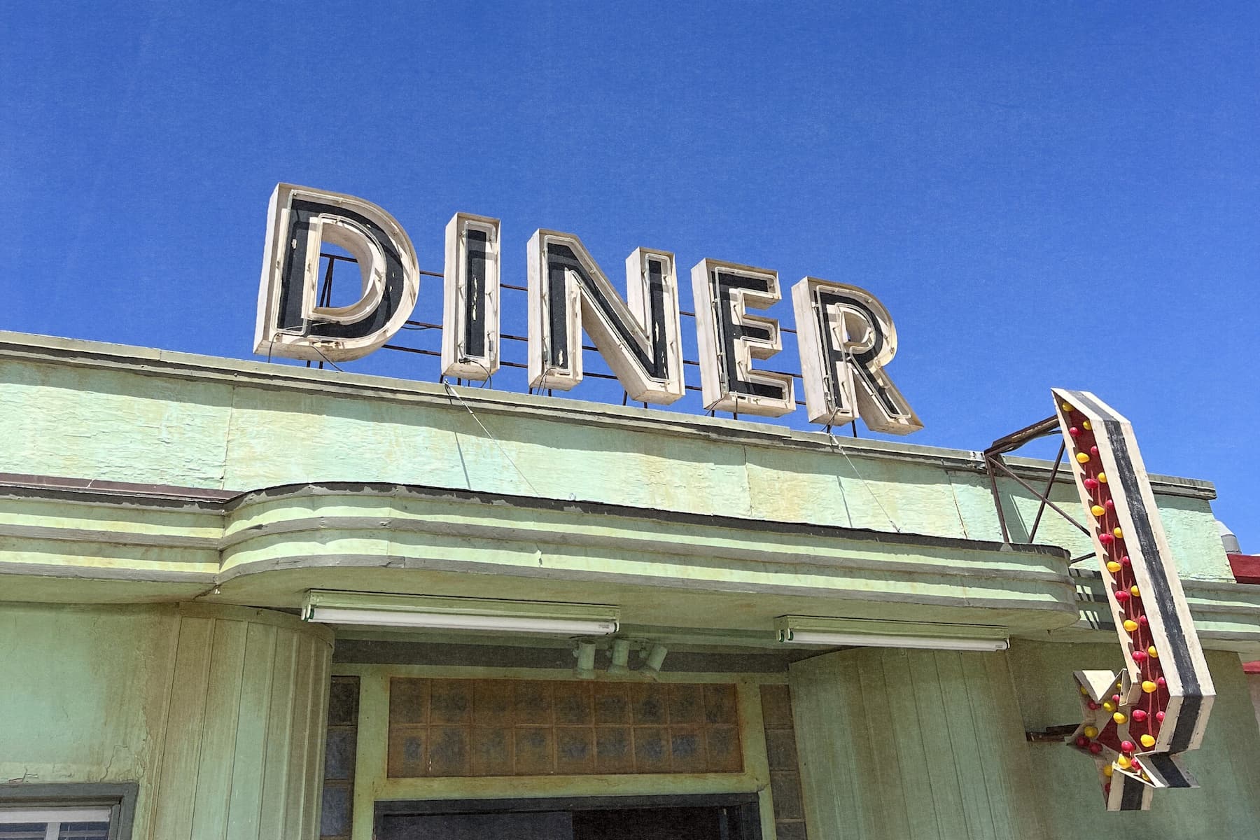 Vampire fugitives captured on restaurant CCTV