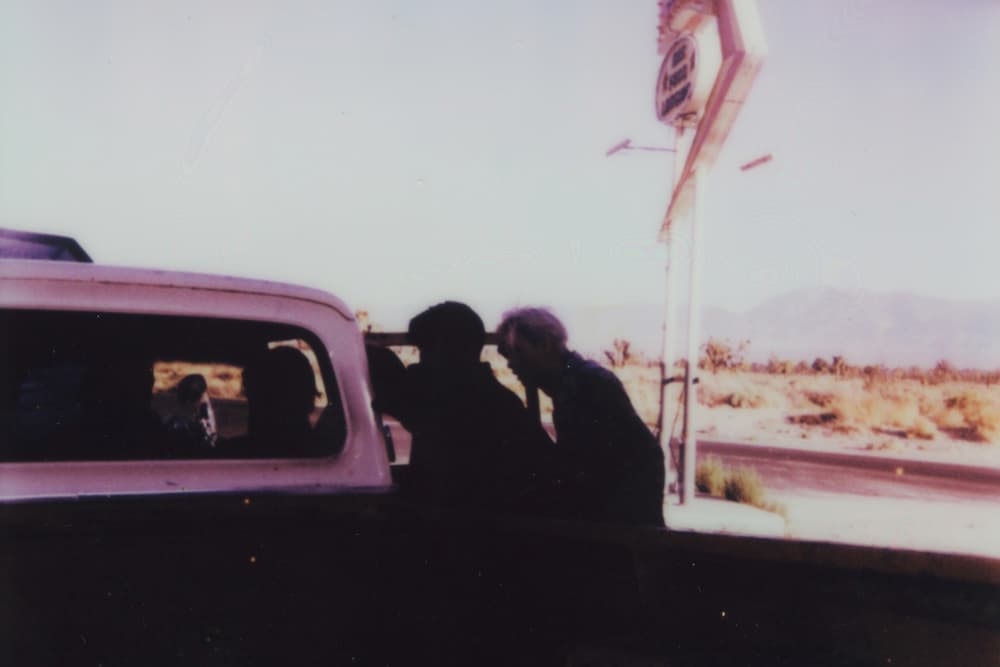 Fugitives spotted at a restaurant near the desert