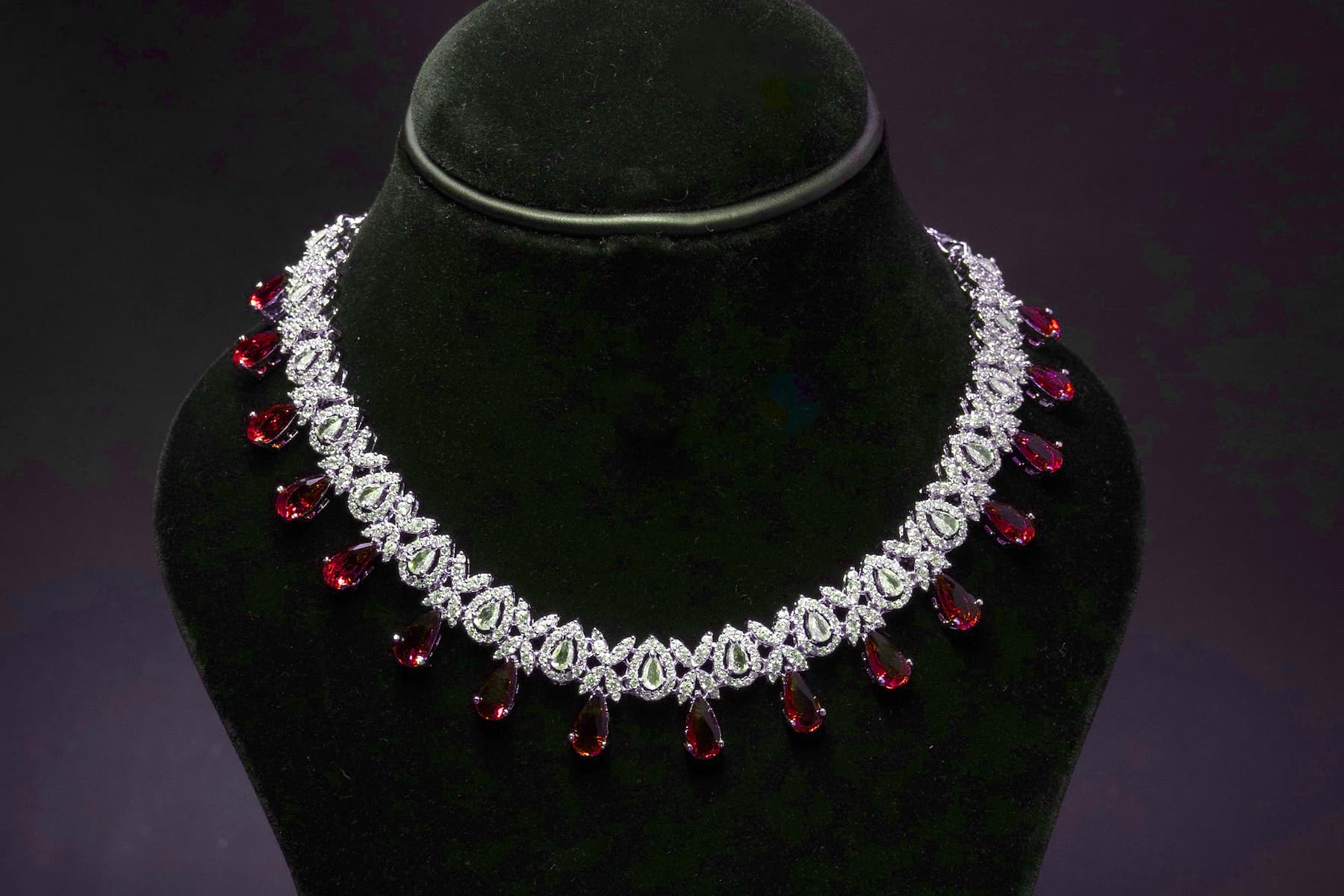 The ‘Vampire’s Tear’ jewel featuring a cushion-cut diamond surrounded by pink sapphires